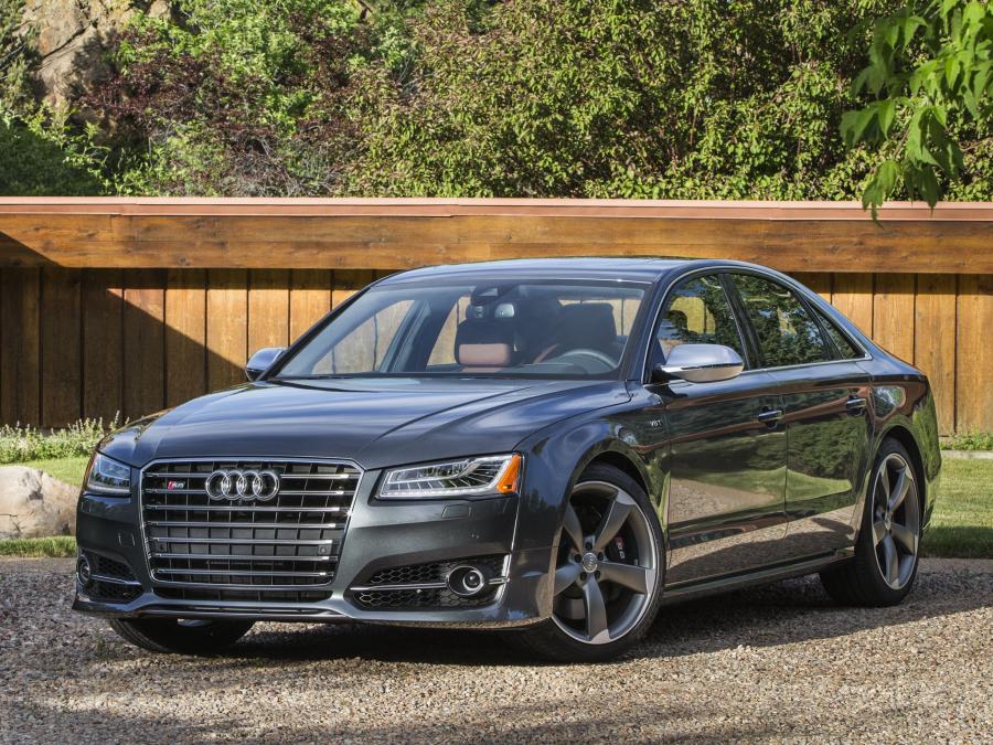  Audi S8 2014 года  (NA) (фото 5 из 23)